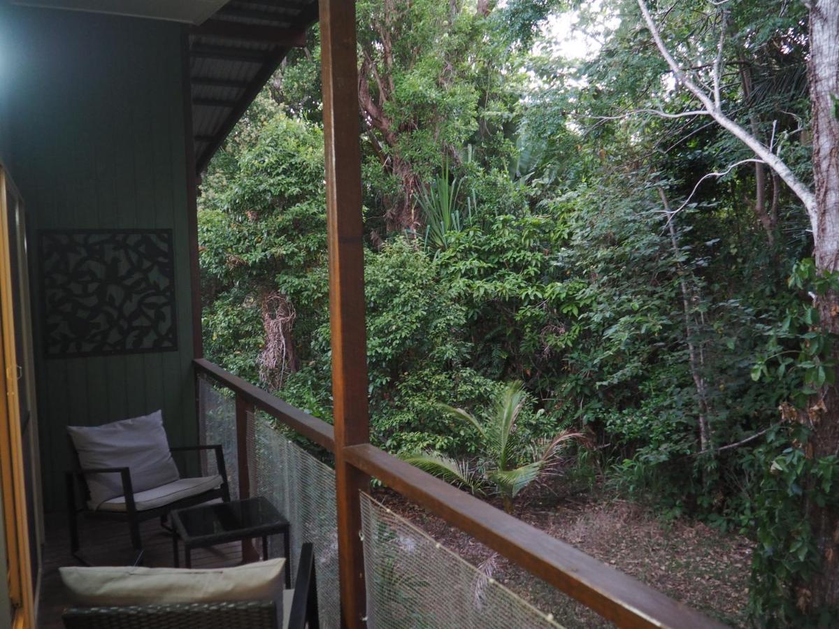 Cassawong Cottages Mission Beach Bagian luar foto