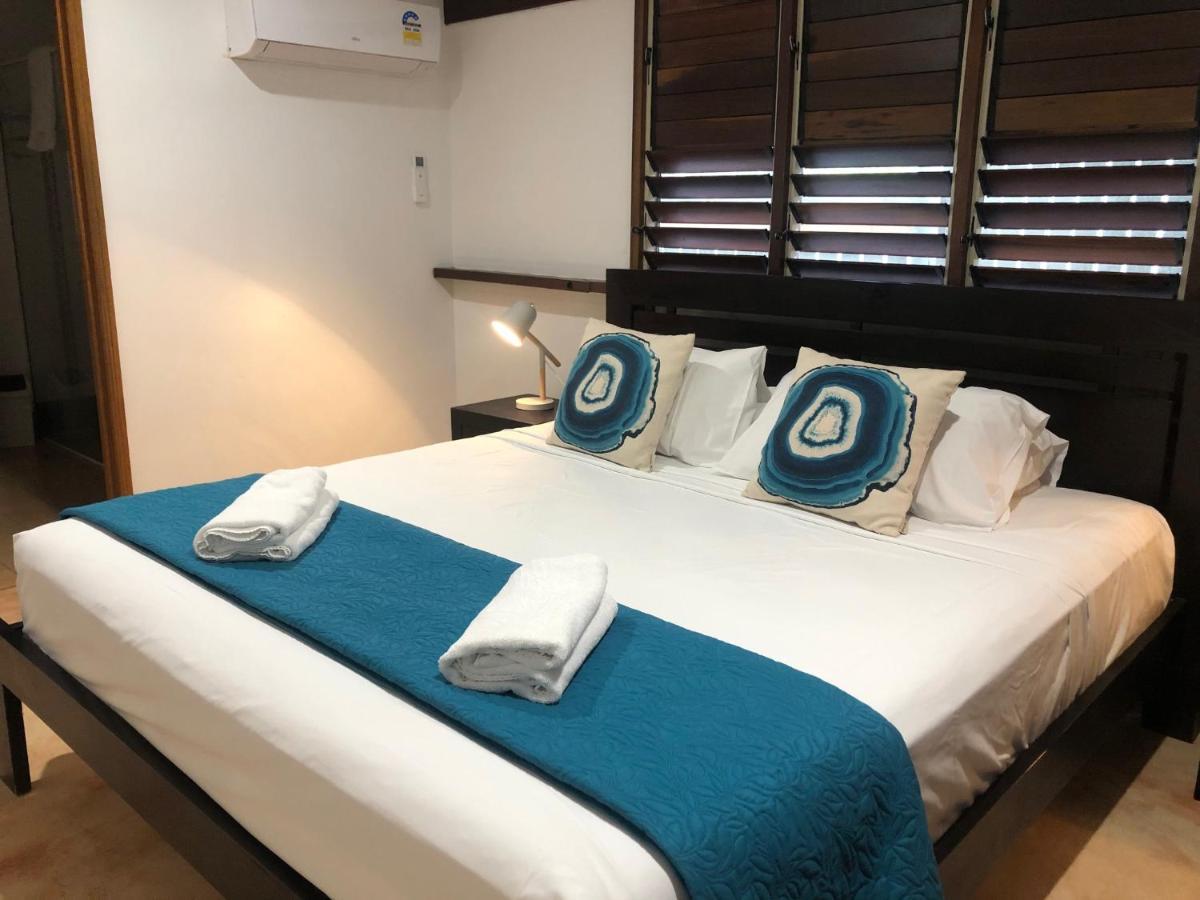 Cassawong Cottages Mission Beach Bagian luar foto